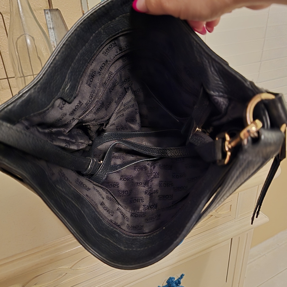 Michael kors purse